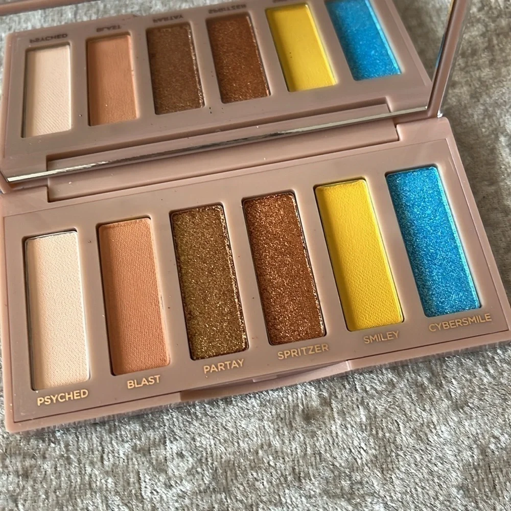 Brand New Urban Decay Naked Eyeshadow Palette & Charlotte Tilbury Blush Palette